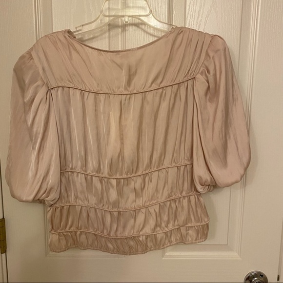 FRAME Julianne Puff Sleeve Crop Blouse in Blush XL - Picture 7 of 9